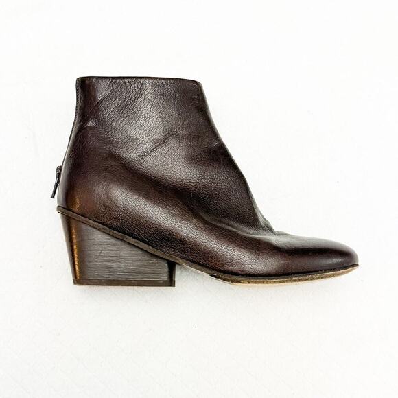Sesto Meucci Chocolate Leather Round Toe Heeled Bootie Size 8.5 Italy - Picture 2 of 6